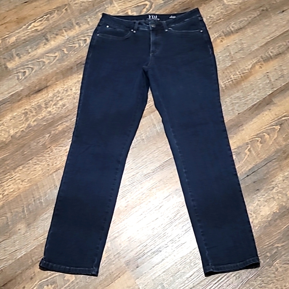 Gently Loved blue jeans woman size 10p made by French Dressing Jeans Olivia Edit